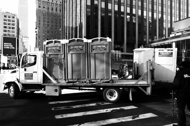 Portable Toilet Options We Offer in Home Garden, CA